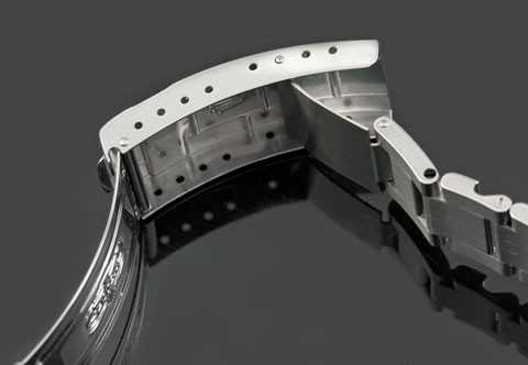 Comment ouvrir/fermer le bracelet de sa montre ? Comment ouvrir/fermer le bracelet de sa montre ?
