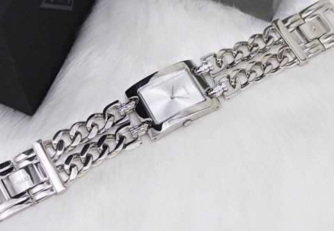 Pile pour montre michael kors deals